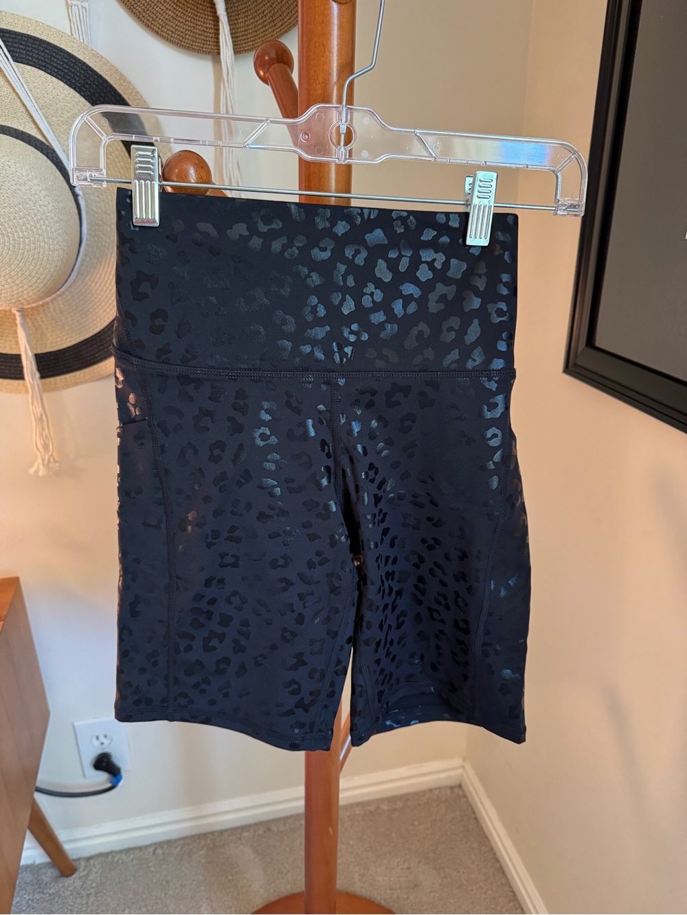 The Gym People brand new never work black leopard print 5 inch inseam shorts
